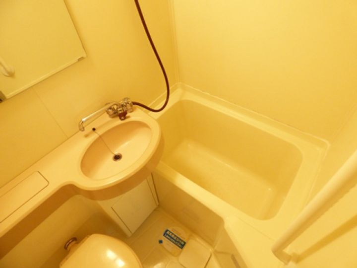 メゾン池の沢の風呂