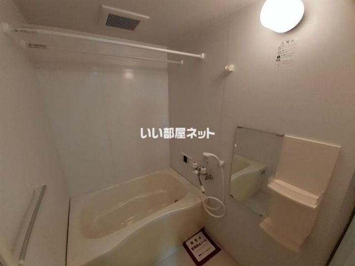 リオ・セレッソ IVの風呂