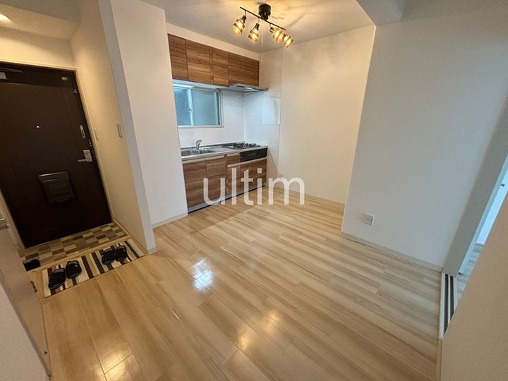 アネックス桃山の居間