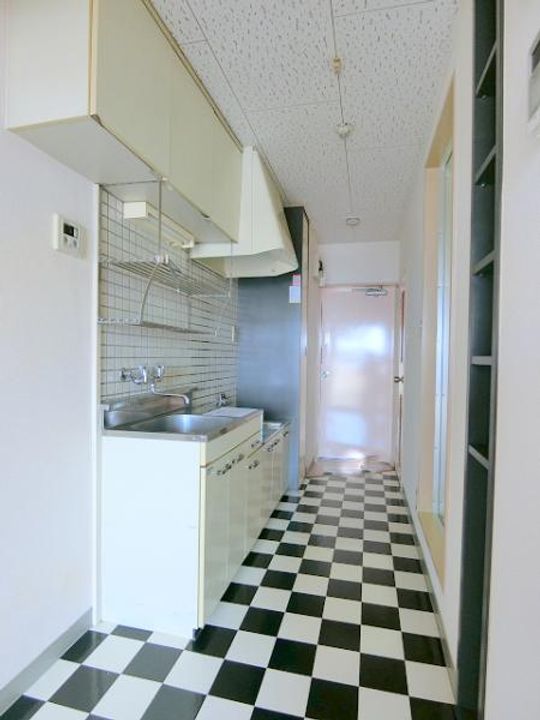 長野県長野市三輪9(マンション)の賃貸物件の玄関