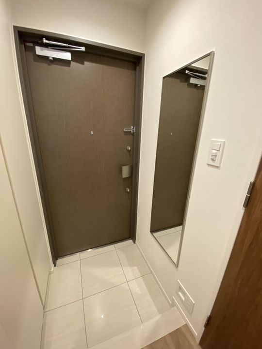 東京都墨田区錦糸4(マンション)の賃貸物件の玄関