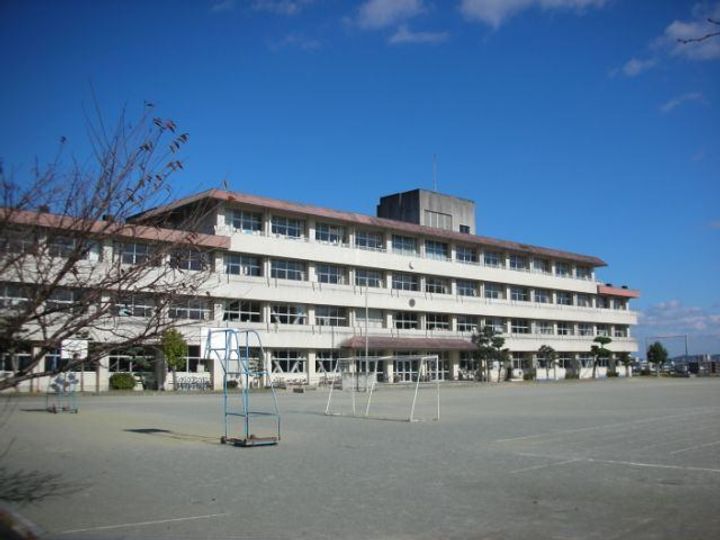 サンライズマンションの周辺