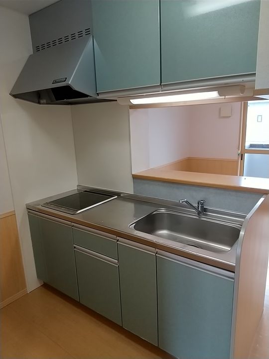 石川県金沢市京町(一戸建)の賃貸物件のキッチン