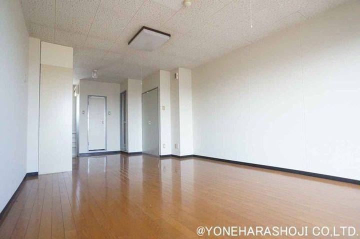 ラポール文殊の居間