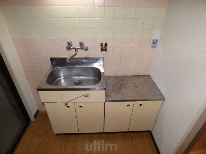 ハウスオブローゼのキッチン