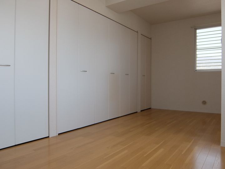 ハーベストマンションの居間
