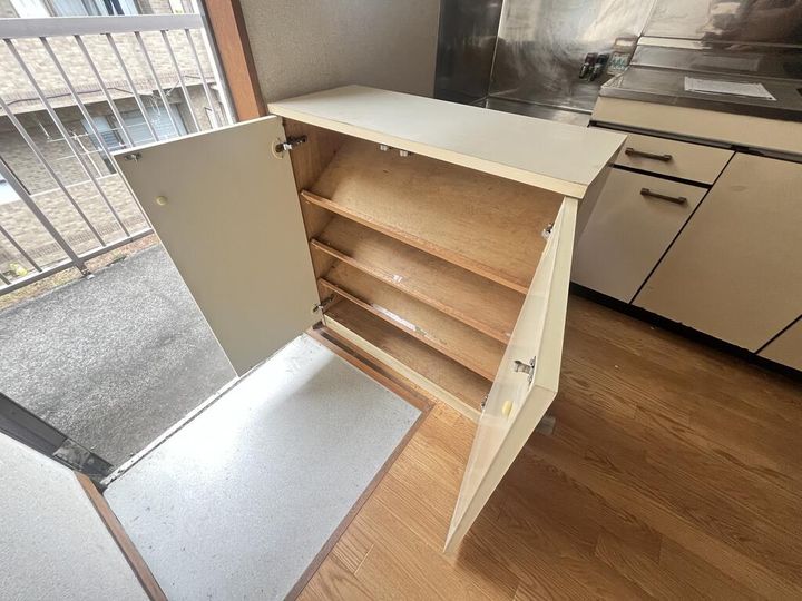 昌栄コーポの玄関