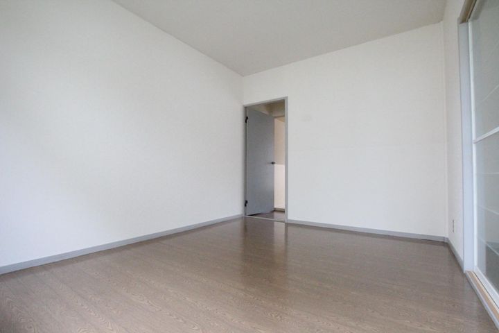 ダイヤマンションの居間