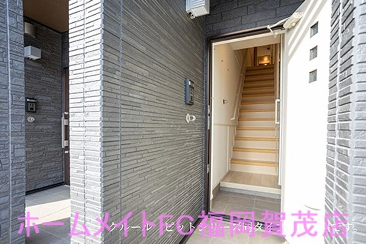 福岡県福岡市早良区田村7(アパート)の賃貸物件の玄関