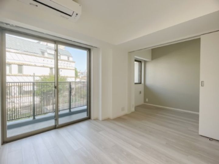 東京都文京区本郷5の賃貸マンションの内装