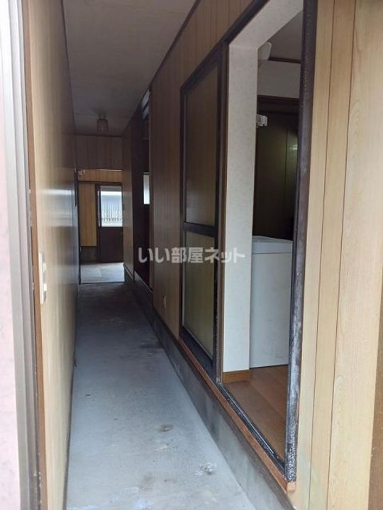 三重県松阪市大黒田町(一戸建)の賃貸物件の玄関