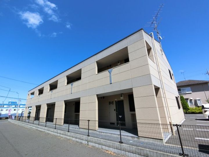 千葉県富里市七栄(マンション)の賃貸物件の外観