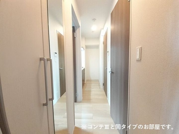 滋賀県草津市野村7(アパート)の賃貸物件の玄関