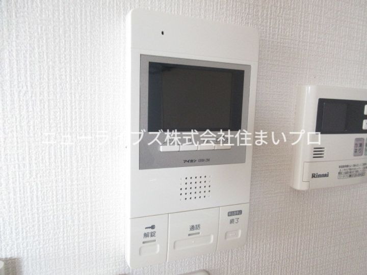 シャンブル萱島の内装