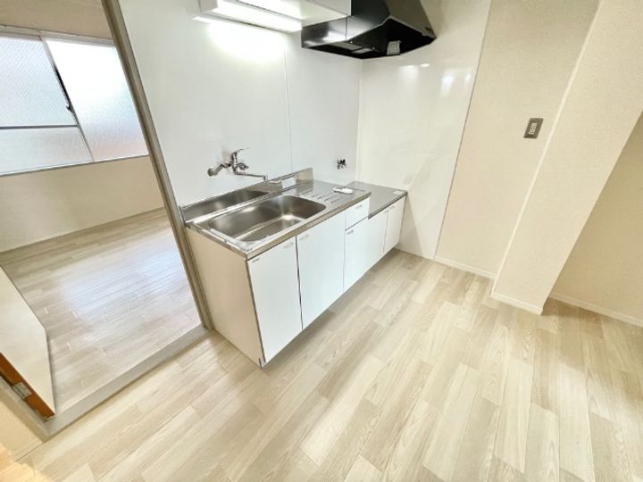 エクセル東山 B棟のキッチン