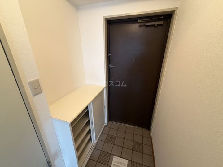 パレッヂ新小岩の玄関