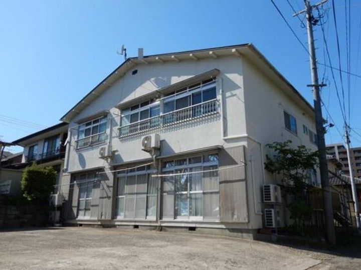 青田アパートの外観