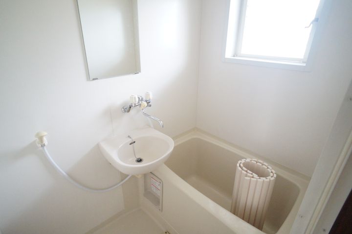 マシャンブルAの風呂