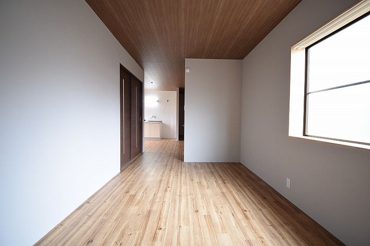 富山県高岡市千石町(一戸建)の賃貸物件の居間