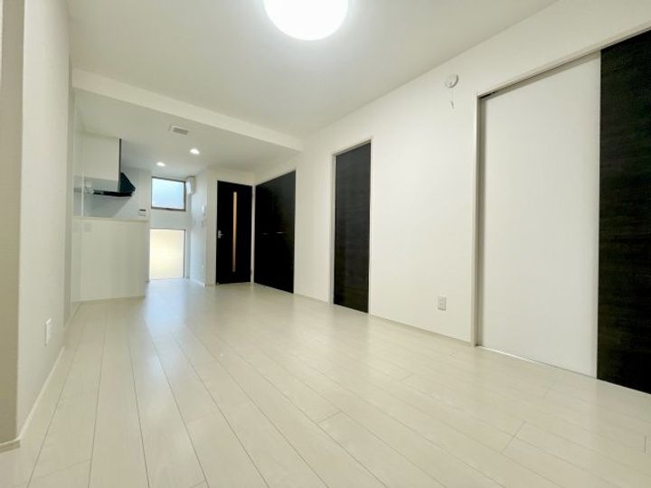 D BOX八幡 A棟の居間