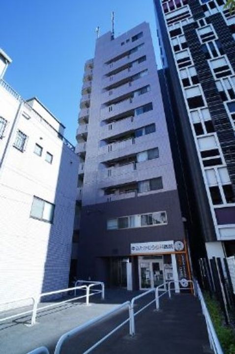 東京都新宿区若松町(マンション)の賃貸物件の外観