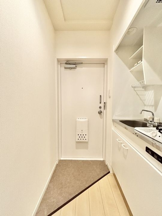 DIKマンション新橋の玄関