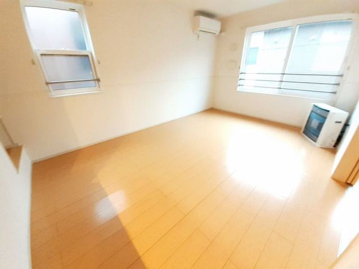 クリサンセマムの居間