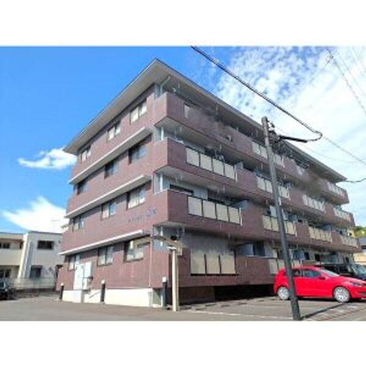 クレッセント瀬名の外観