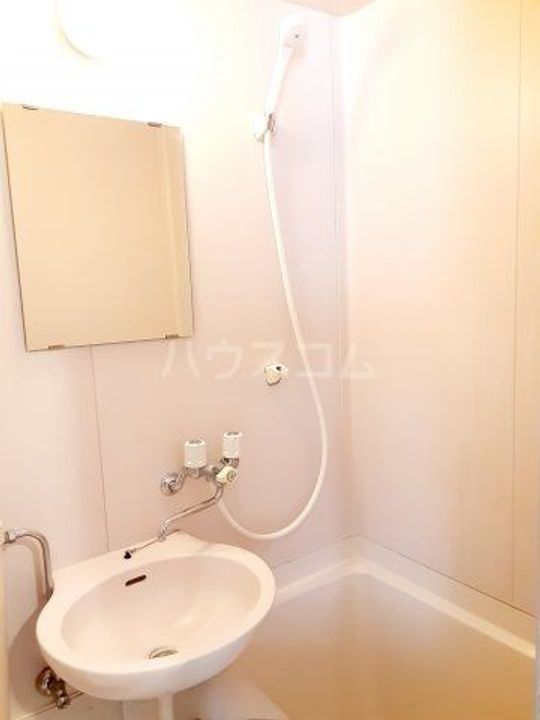 ソフィアフラットの風呂