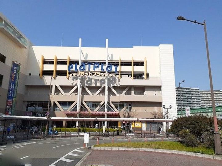 ジュネス5番館の周辺