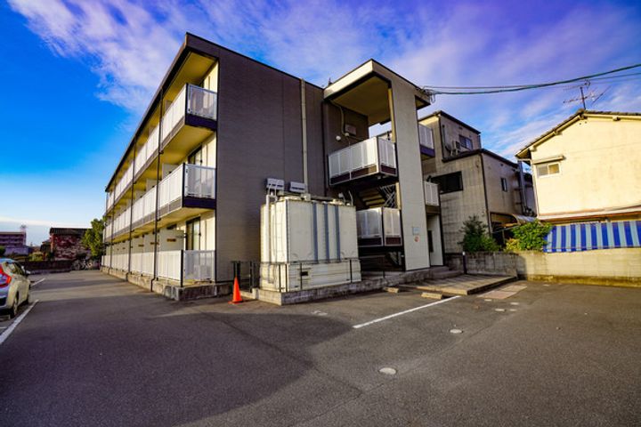 レオパレスさくらIIの外観