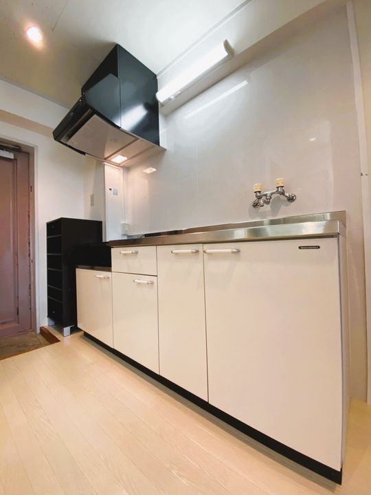 しおんビルのキッチン