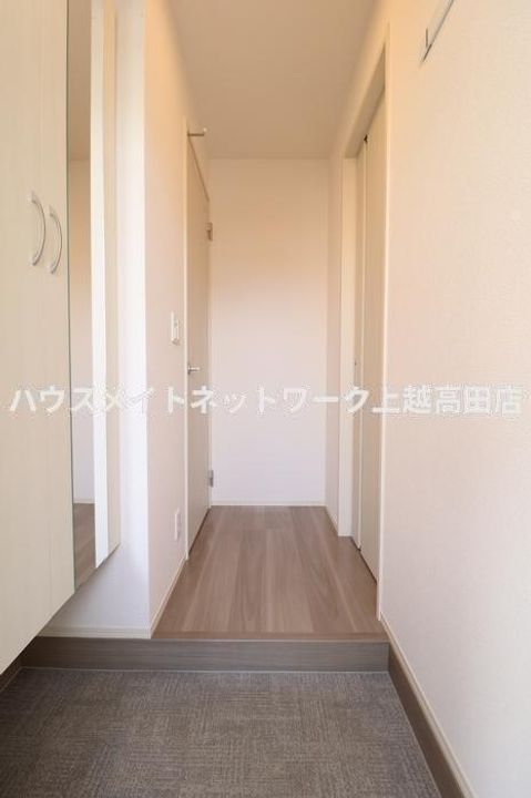 カーサ シエロの玄関
