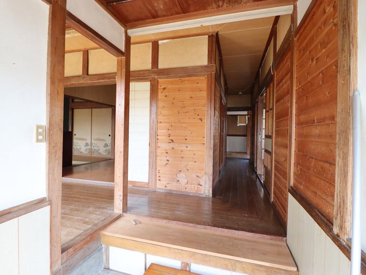 茨城県鹿嶋市大字粟生(一戸建)の賃貸物件の玄関
