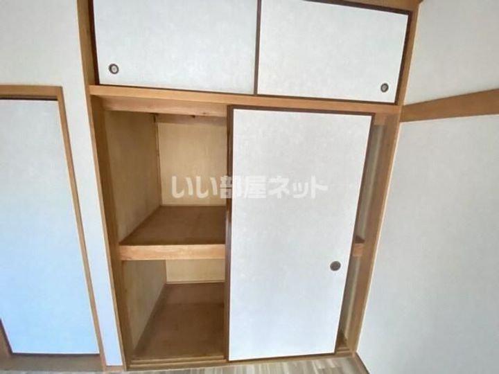 アサヒ荘の内装