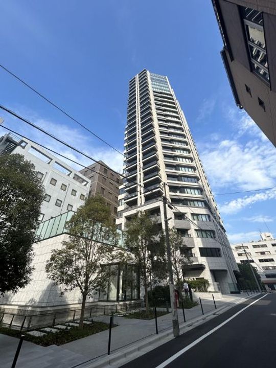 プラウドタワー渋谷の外観