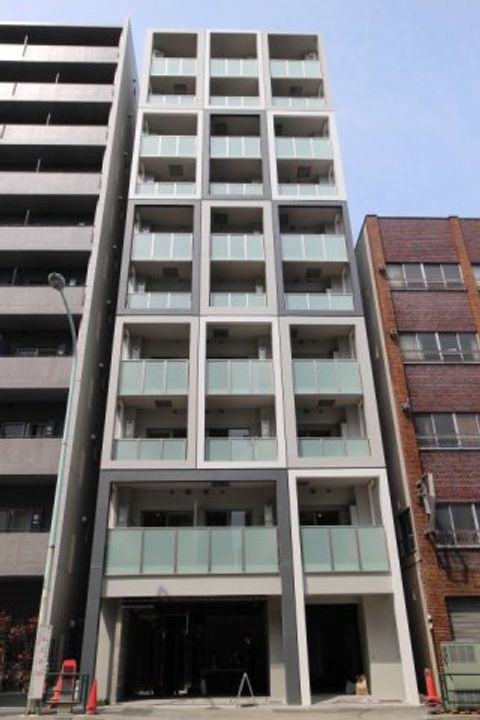 東京都新宿区榎町(マンション)の賃貸物件の外観