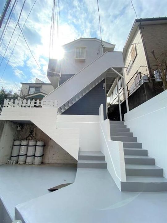 神奈川県横浜市旭区白根2(アパート)の賃貸物件の地図