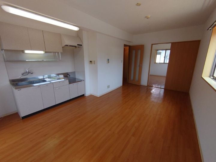 静岡県浜松市中央区早出町(マンション)の賃貸物件の居間