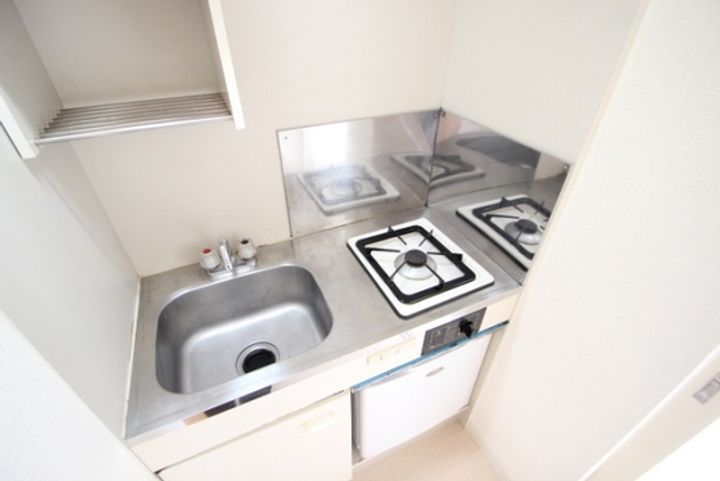 M-1ビルのキッチン