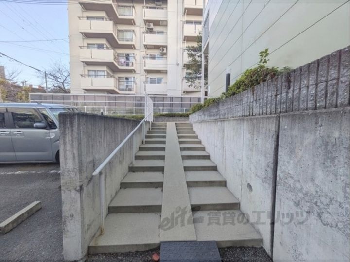 レオパレス桜通りの地図