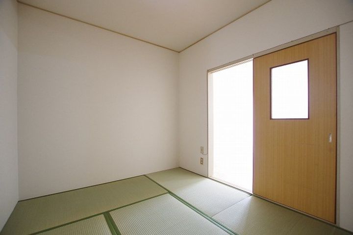 交野ハイツの内装