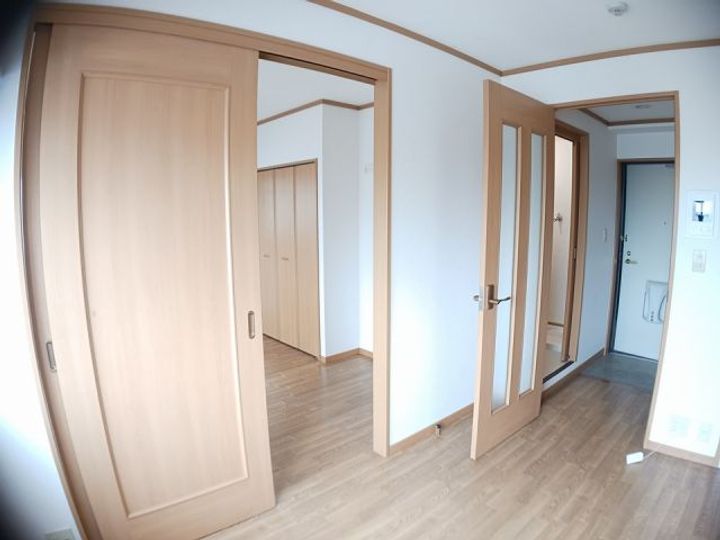 大阪府大阪狭山市茱萸木3(マンション)の賃貸物件の居間