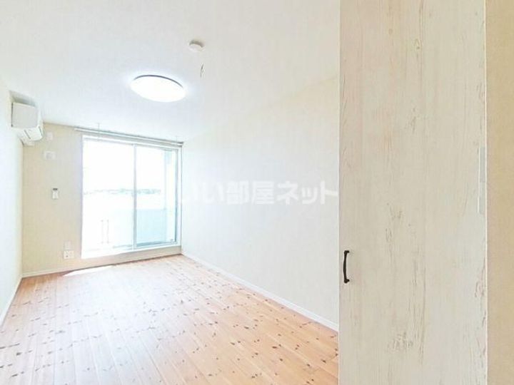 福島県郡山市田村町徳定字霞内(アパート)の賃貸物件の居間