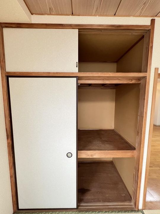 あきもとビルの内装