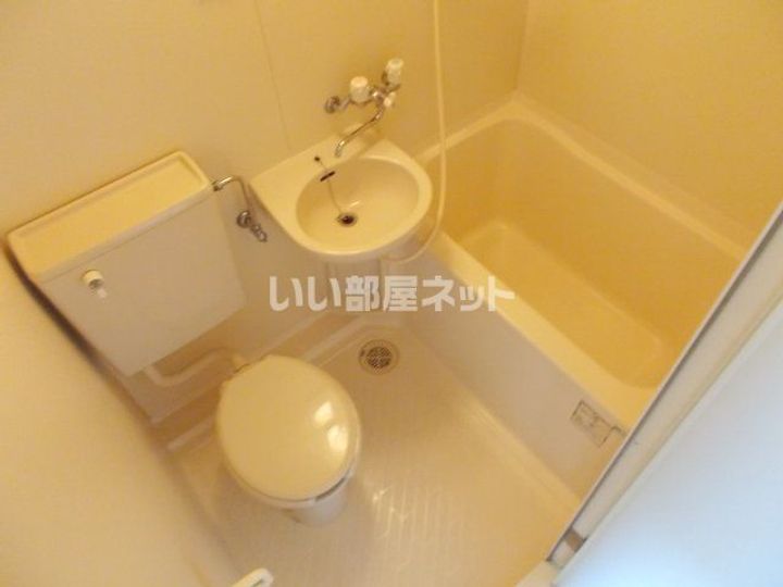 三重県名張市鴻之台4番町(マンション)の賃貸物件の風呂