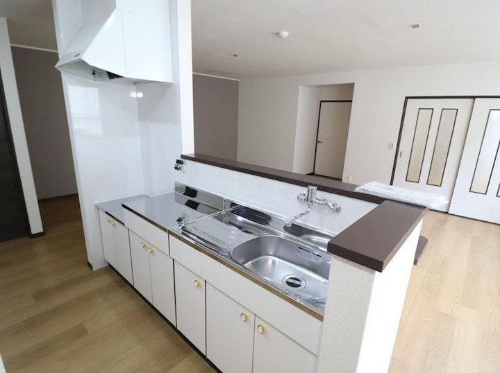 鹿児島県鹿児島市田上6(マンション)の賃貸物件のキッチン