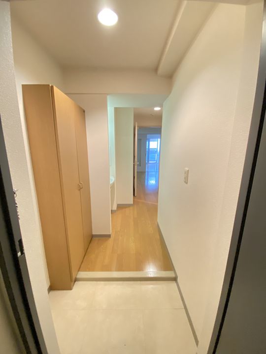 大阪府大阪市淀川区宮原1(マンション)の賃貸物件の玄関