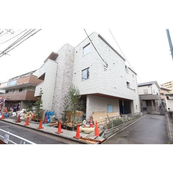 ブルームステージの外観