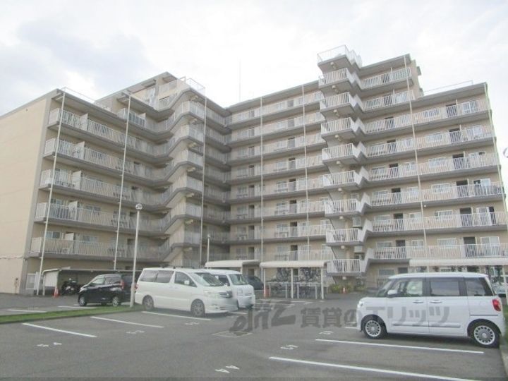 ベルヴィ草津の外観